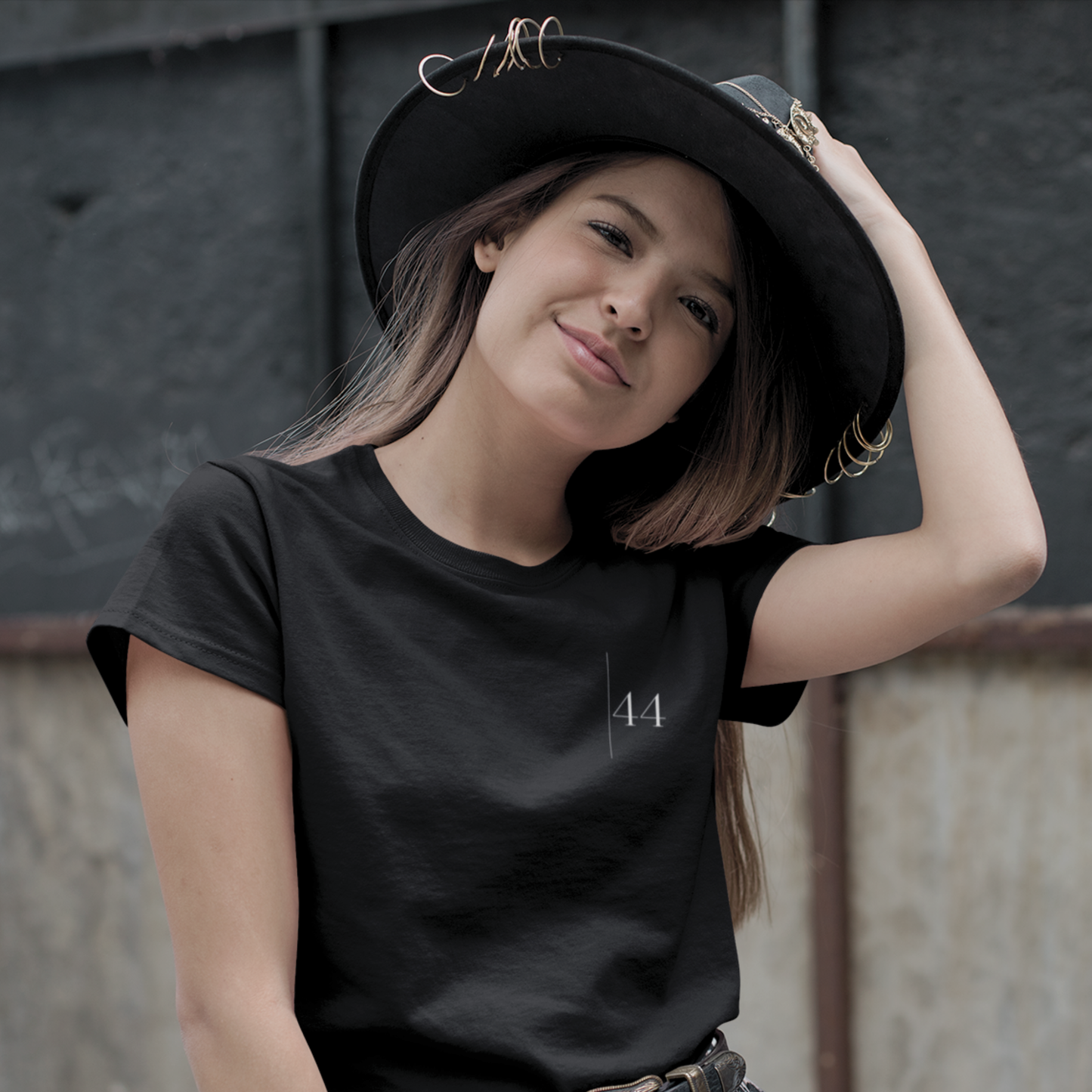 T-paita omalla numerolla - Personoitava numeropaita - Unisex - Luomupuuvilla